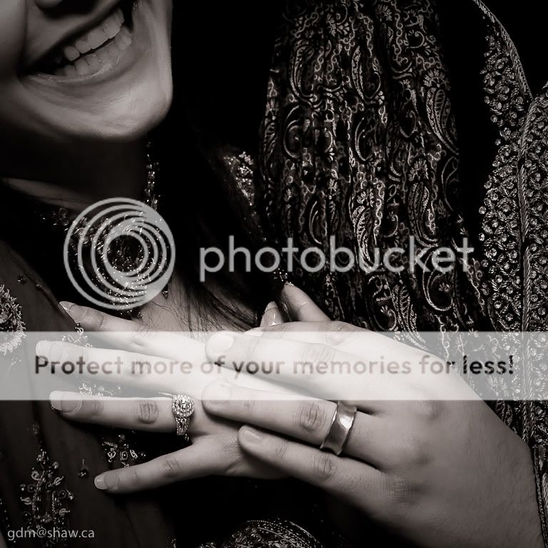 IMAGE: http://i713.photobucket.com/albums/ww138/FocusPhoto/Weddings/Kazmeen%20and%20Omar%20E%20Party/c4bbaebe.jpg